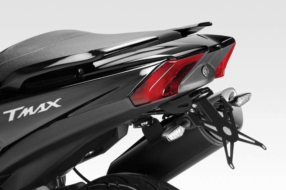 Kit Targa Yamaha  T-MAX 530 2017/2019 De Pretto Moto Targa Racing Taglio Laser Verniciato a Polvere