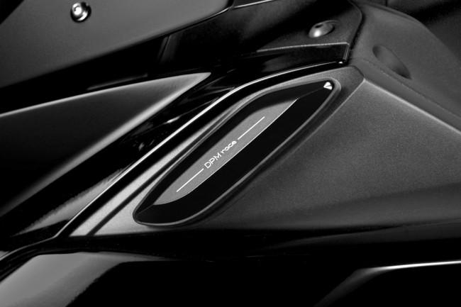 Cover Fori Specchi YAMAHA T-MAX 2017/19 De Pretto Moto Alluminio Anodizzato Ricavato Dal Pieno Nero