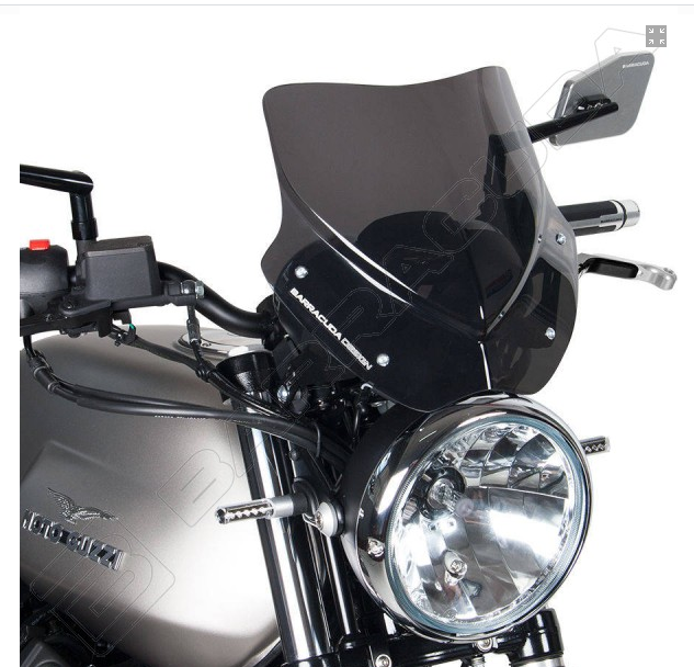Cupolino Parabrezza Moto Guzzi V7 II Barracuda AEROSPORT realizzato in plexiglass semitrasparente colore fume' scuro