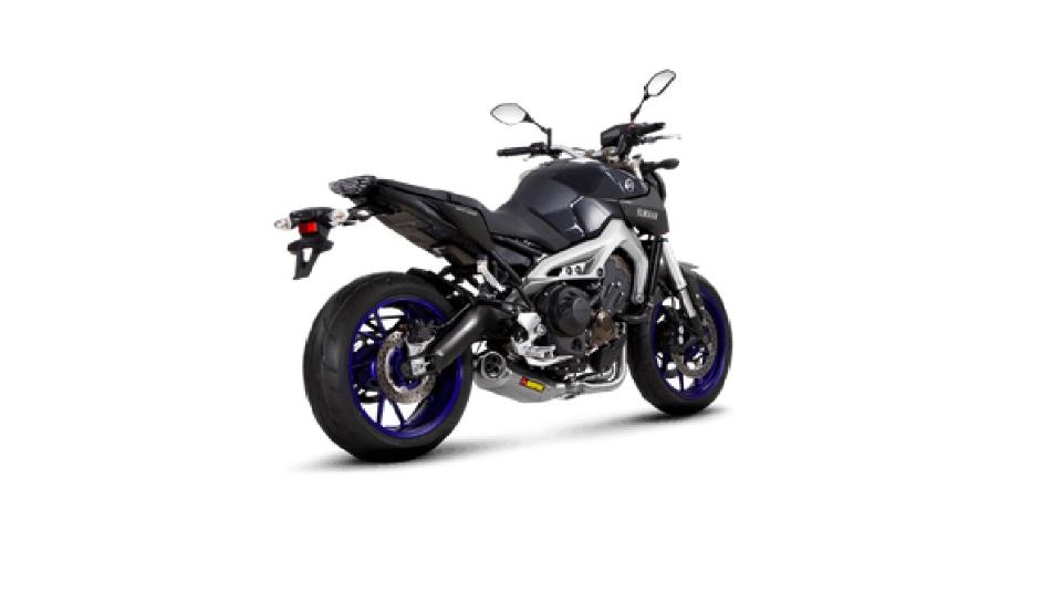 Scarico Completo Yamaha MT 09 FZ 09 Omologato inox Akrapovic Linea Racing materiali hi-tech