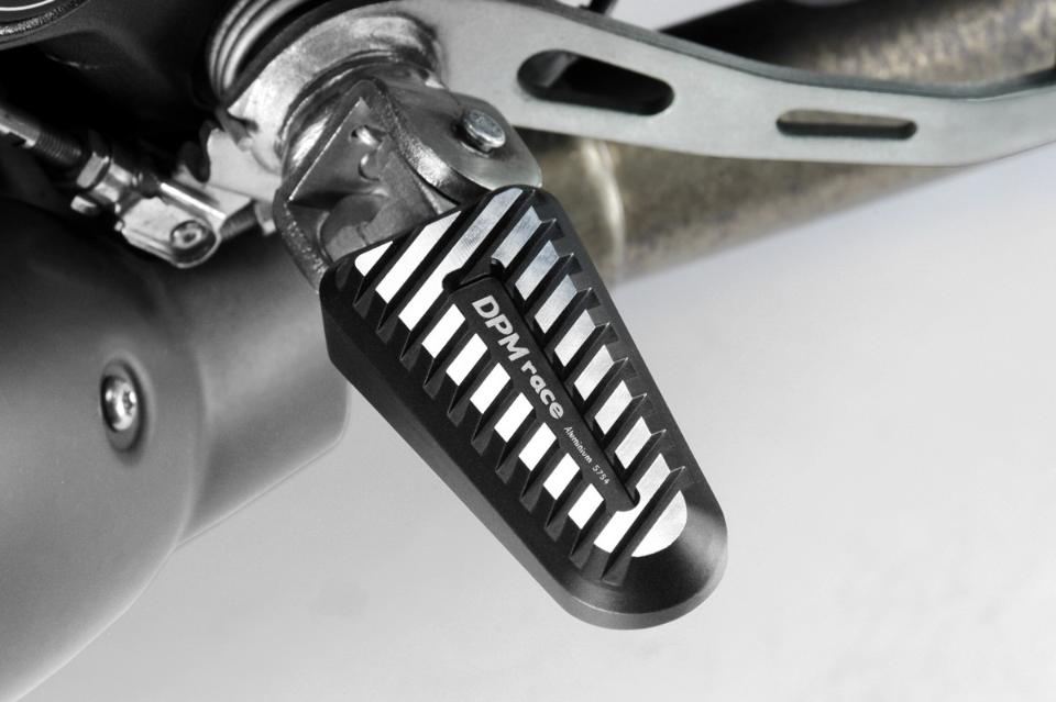 Covers Pedane Ducati Scrambler 800 2015 De Pretto Moto DARKLIGHT Anodizzato Ricavato dal Pieno