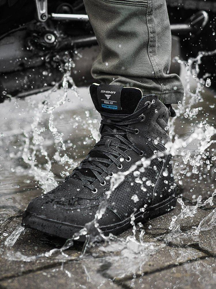 Scarpe moto con protezioni  SHIMA  REBEL WP SNEAKERS IMPERMEABILI