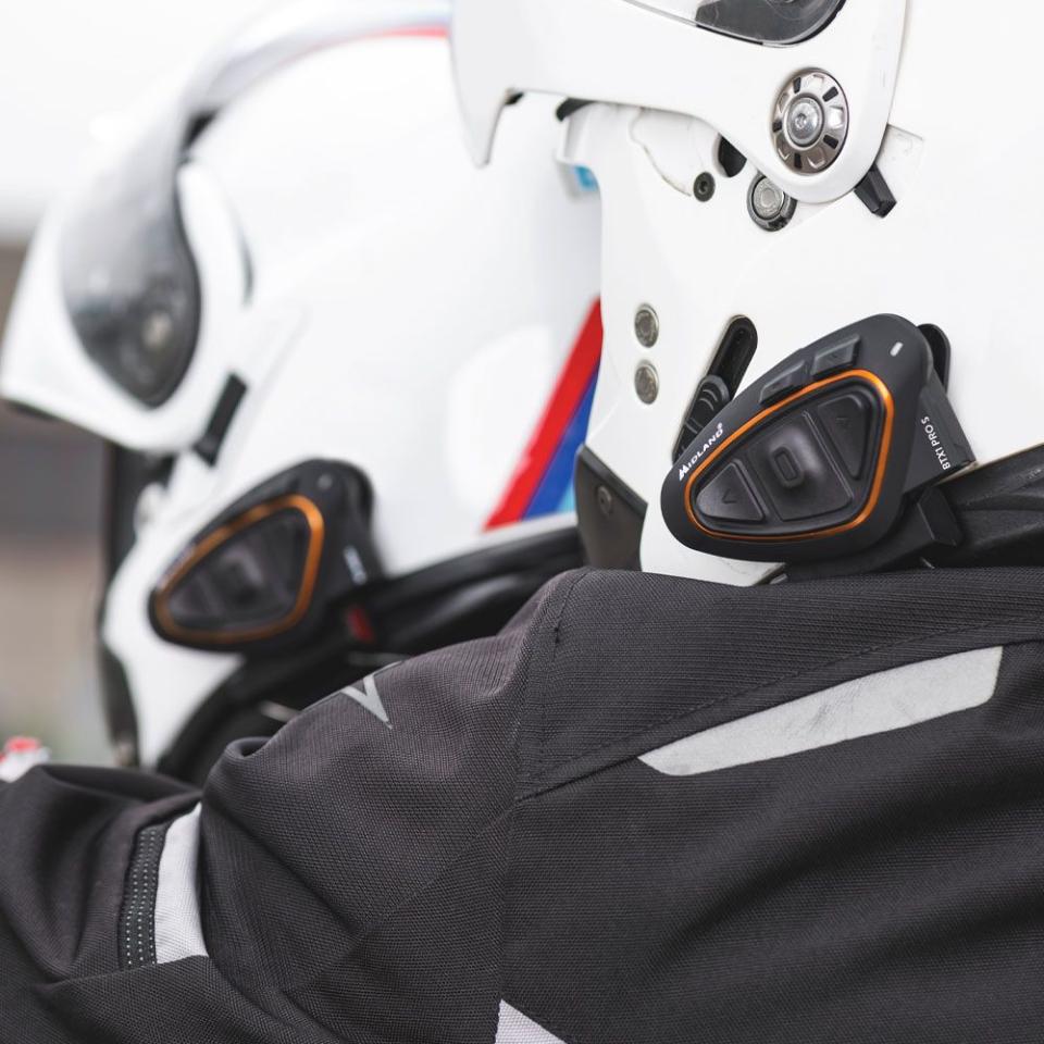 coppia Interfono per moto per tutti i tipi di casco midland BTX1  PRO S   TWIN PACK