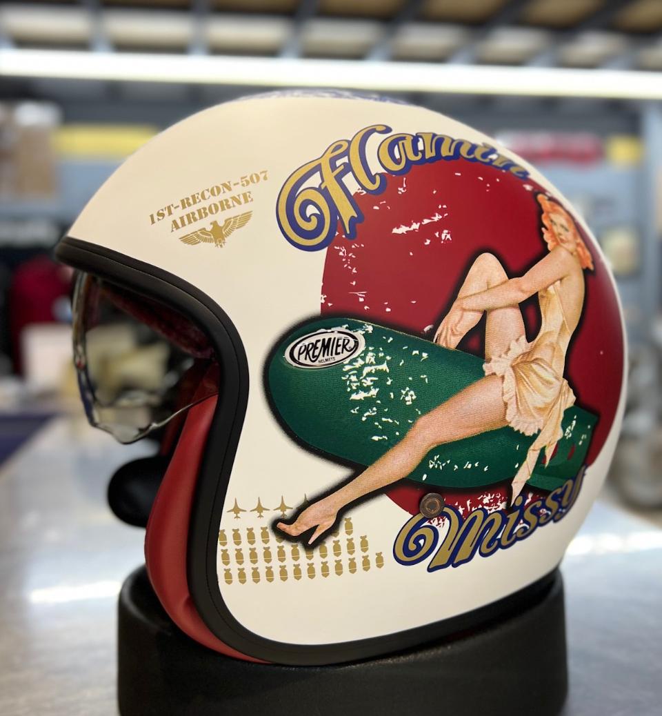 CASCO MODELLO VINTAGE PREMIER PIN UP 8 BM