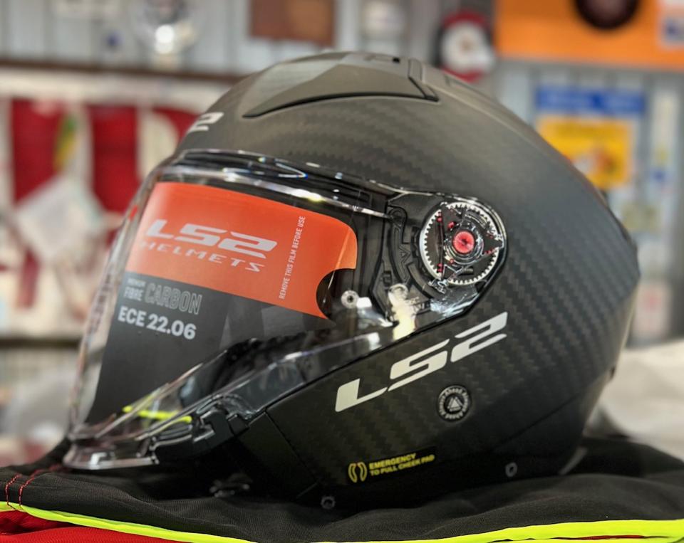 CASCO JET IN CARBONIO LS2 OF603 INFINITY II CARBON