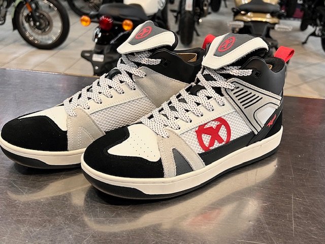 Scarpe moto urban sneakers con protezioni XDP MOTO-1