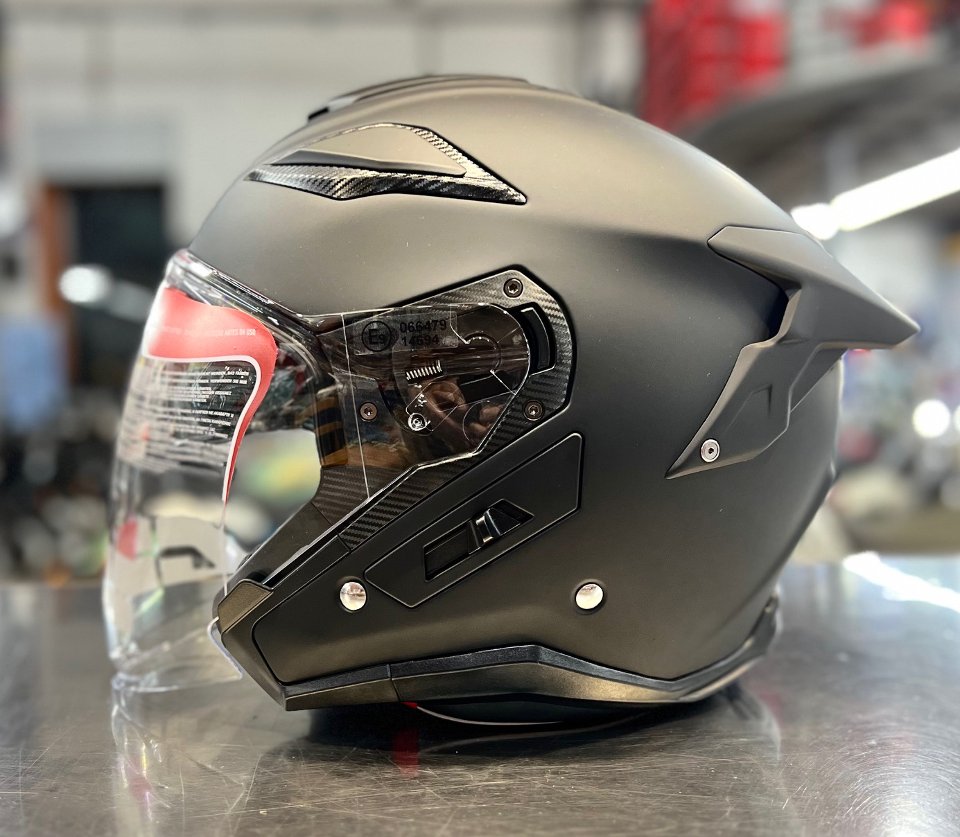 CASCO JET FIBRA X29 GIVI X29 BASIC NERO OPACO