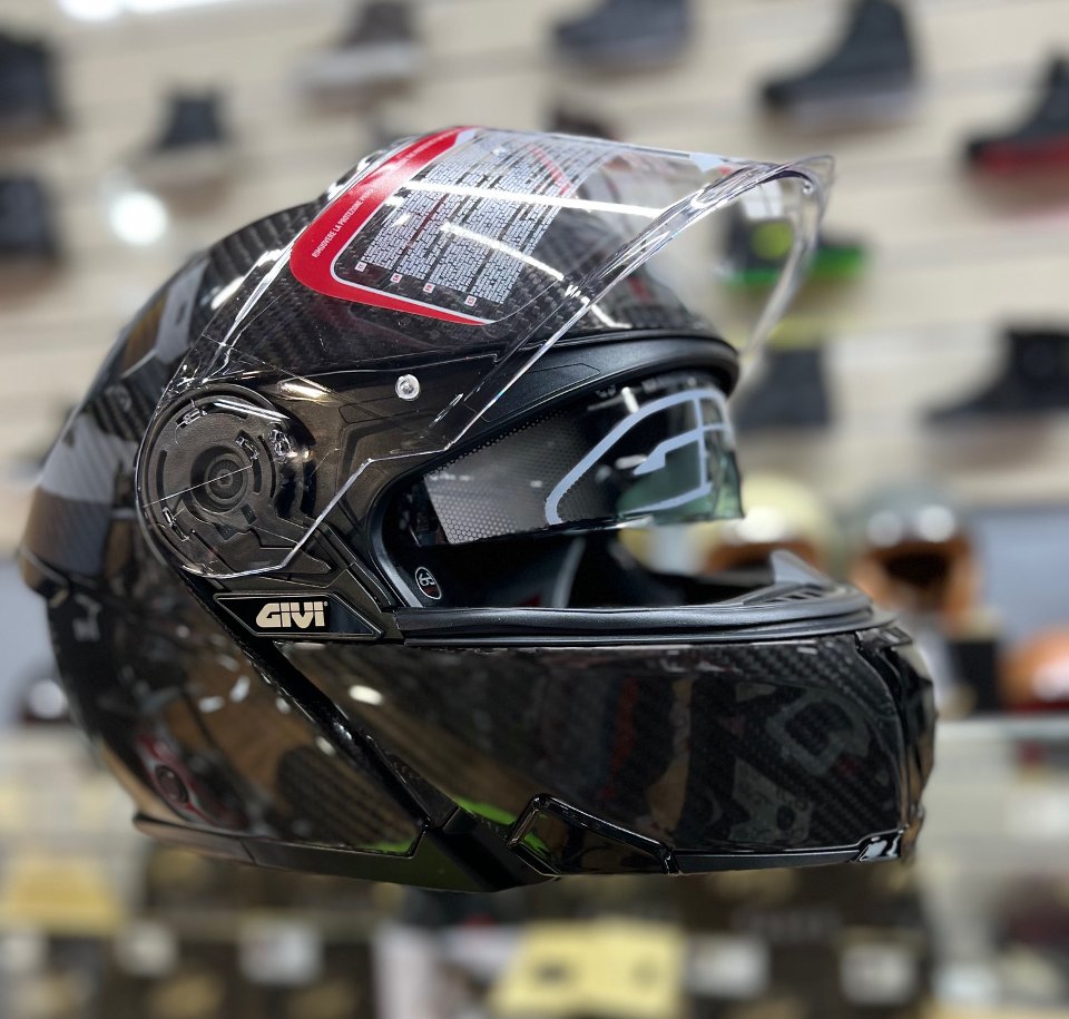 Nuovo casco modulare in carbonio GIVI X50 CARBON