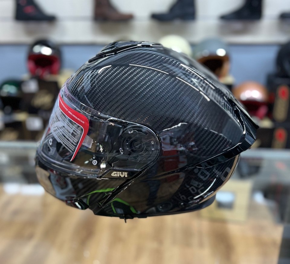 Nuovo casco modulare in carbonio GIVI X50 CARBON