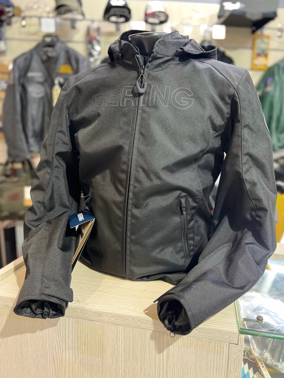 Giubbotto moto con protezioni BERING WARWICK