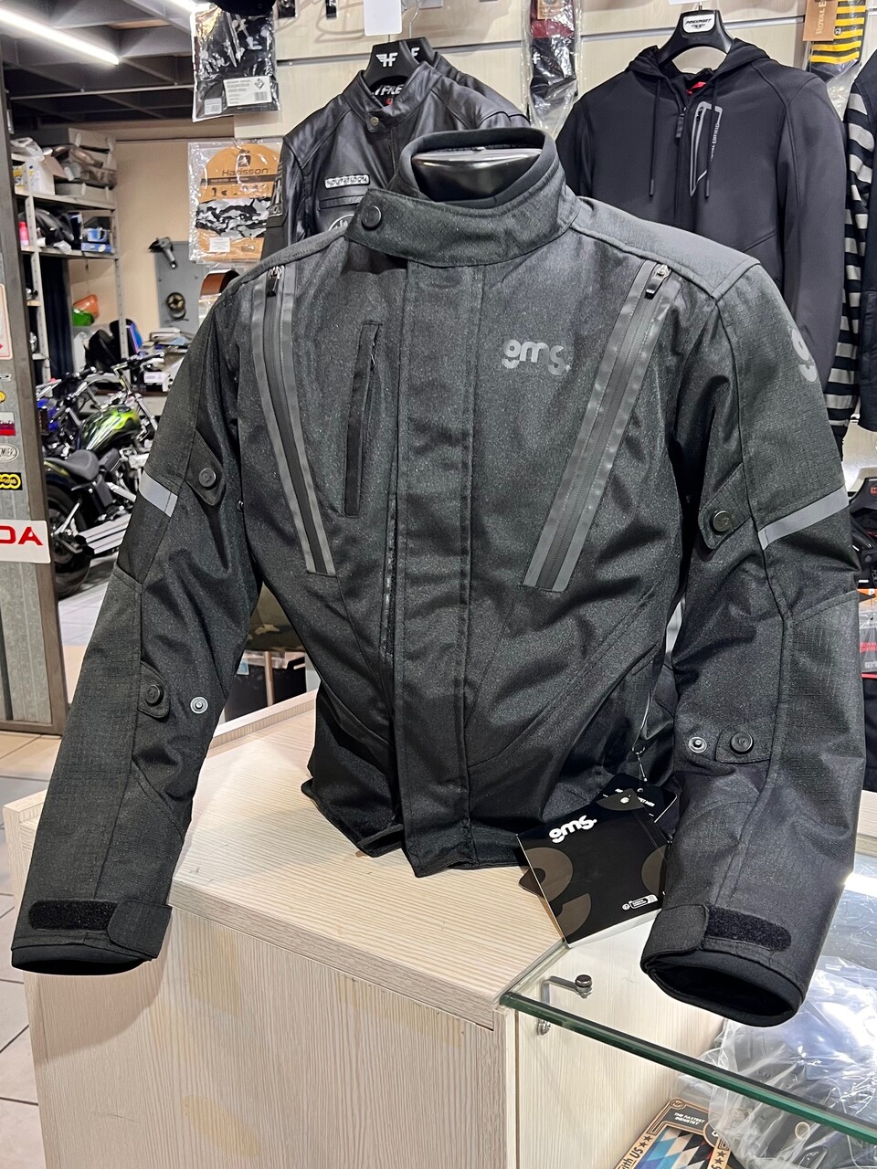 Giubbotto moto con protezioni GMS Avon WP