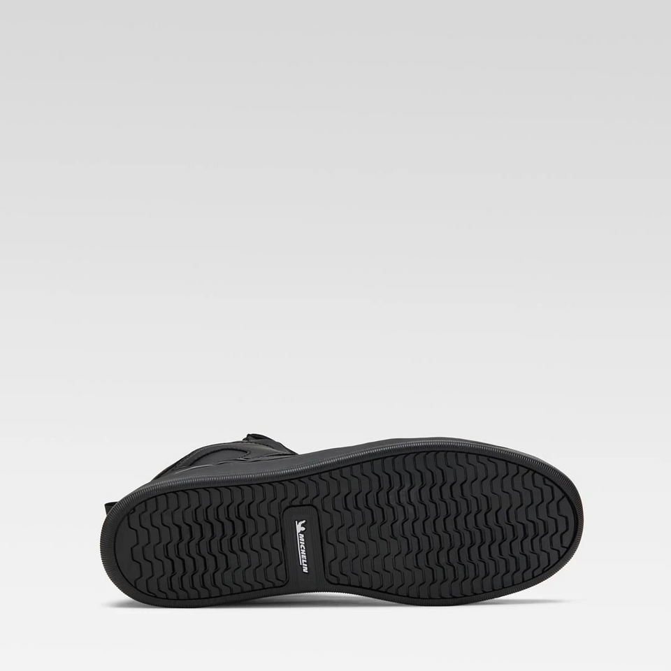 scarpa moto con protezione XDP MOTO-1 H2OUT