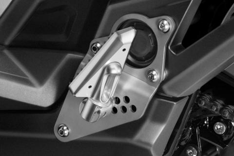 PEDANE POGGIAPIEDI  SUPPLEMENTARI  IN ALLUMINIO PER MOTO DE PRETTO MOTO HONDA XADV 2018/2020