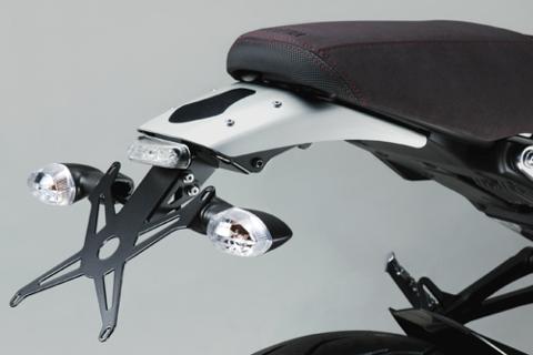Portatarga Kit Targa Regolabile in Alluminio  Yamaha XSR 900 2015-2019 DE PRETTO MOTO FARO LED 3 LUCI