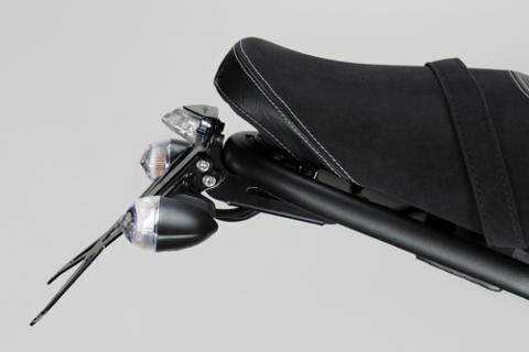 PORTA TARGA Yamaha XSR 700     2015/2020 DE PRETTO MOTO Inclinazione Variabile Alluminio Acciaio Taglio laser verniciato a polvere