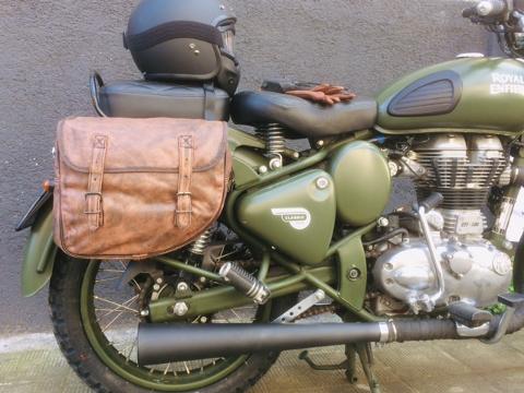 MOTO ROYAL ENFIELD  CLASSIC 500 ROYAL ENFIELD  Battle Green