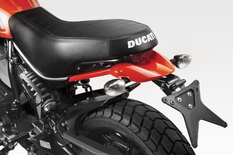 KIT Portatarga Ducati I SCRAMBLER 800 De Pretto Moto Inclinazione Variabile Alluminio Taglio Laser Verniciato a Polvere