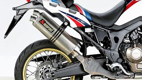 Terminale Finale Scarico Honda Africa Twin E Adventure Sport Titanio Akrapovic Slip On Omologato Street Legal