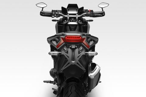 Kit Targa Portatarga Regolabile "CHALLENGE" DPM RACE Honda XADV   2021/2024 DPM  MOTO Honda XADV   2021/2024