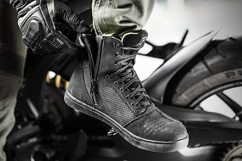 Scarpe moto con protezioni  SHIMA  REBEL WP SNEAKERS IMPERMEABILI