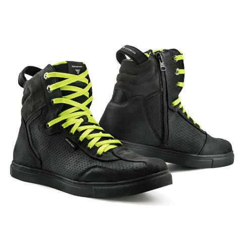 Scarpe moto con protezioni  SHIMA  REBEL WP SNEAKERS IMPERMEABILI