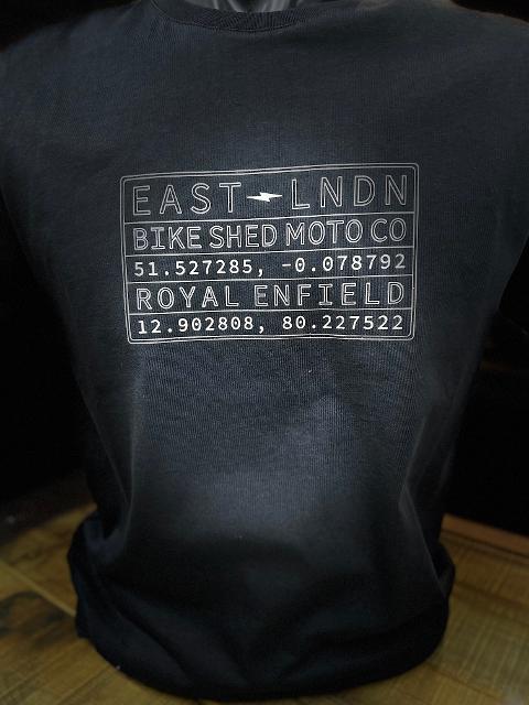 T-shirt Motociclista Royal Enfield Vin Plate Black