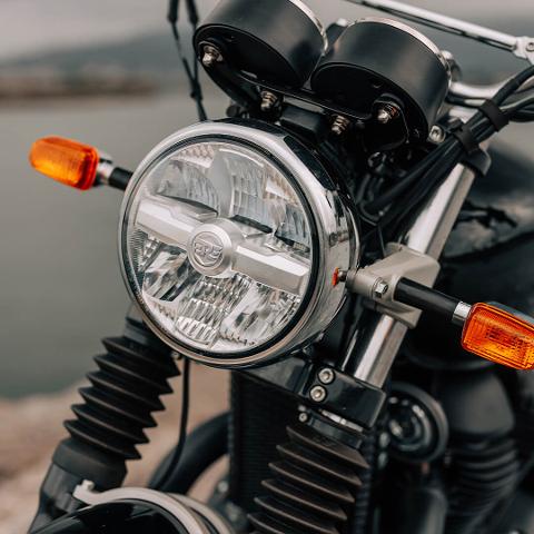 Royal Enfield Interceptor 650 Royal Enfield Black Ray
