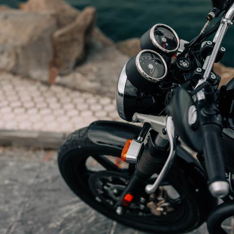 Royal Enfield Interceptor 650 Royal Enfield Barcelona Blue