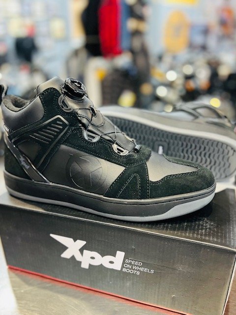 Scarpe moto urban sneakers con protezioni XDP MOTO FAST H2 OUT