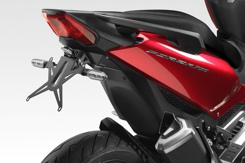 Kit Targa SS Forza 750 2021 DPM RACE Inclinazione Variabile 30° DPM  MOTO forza 750