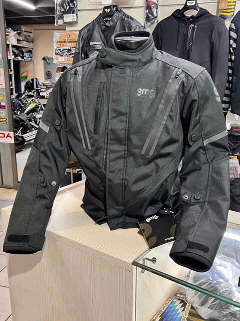 Giubbotto moto con protezioni GMS Avon WP