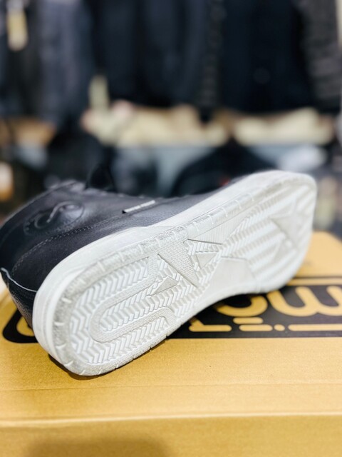 Scarpe moto con protezioni in vera pelle MOORE Traffico