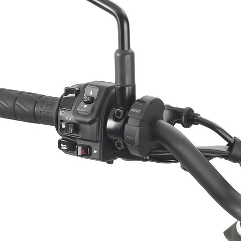 Presa elettrica USB e USB-C da manubrio per moto GIVI Presa elettrica USB e USB-C da manubrio, comprensiva di cablaggio con fusibile per il collegamento alla batteria della moto