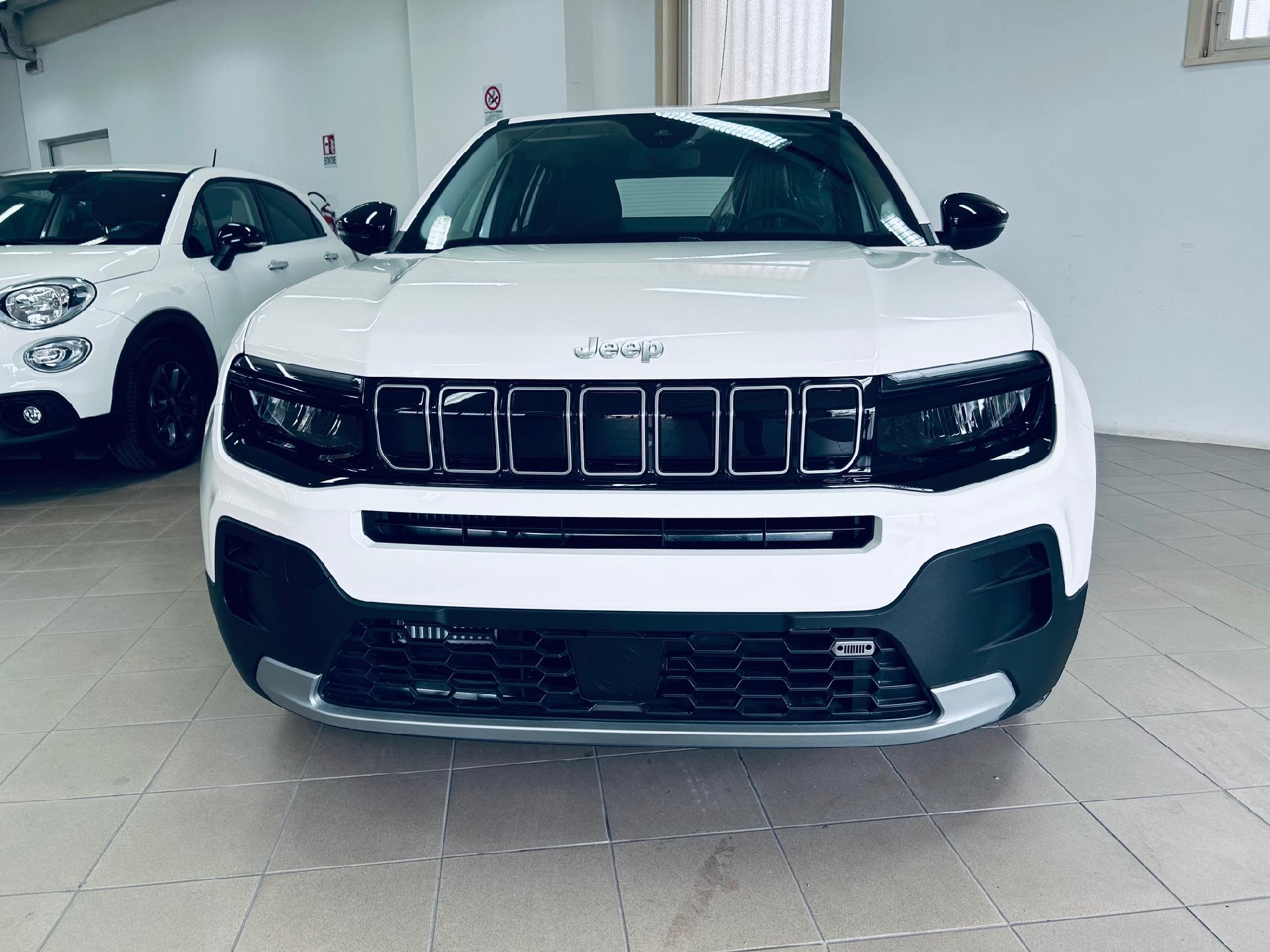 Jeep Avenger ALTITUDE Benzina
