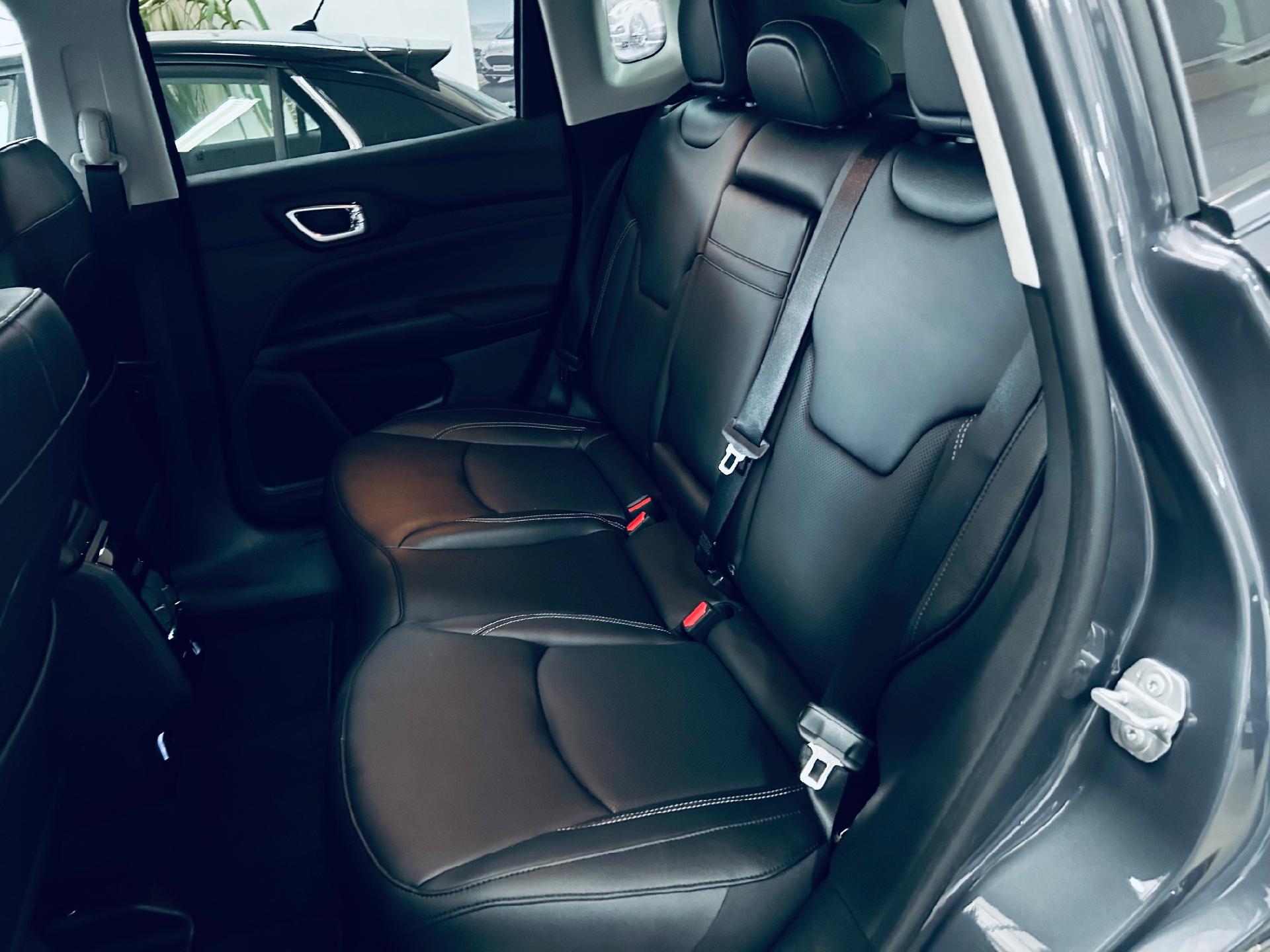 Jeep Compass e-HYBRID S Elettrica / Benzina