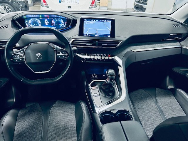 Peugeot 3008 ALLURE Diesel