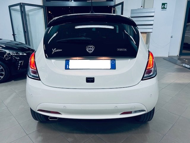 Lancia Ypsilon GOLD PLUS Elettrica / Benzina