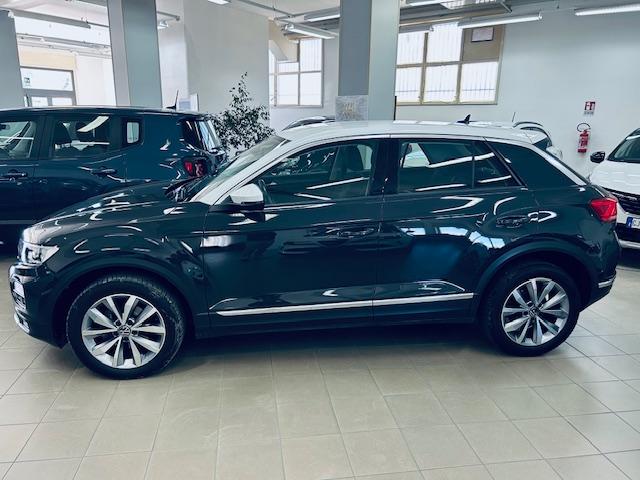 Volkswagen T-Roc STYLE Benzina