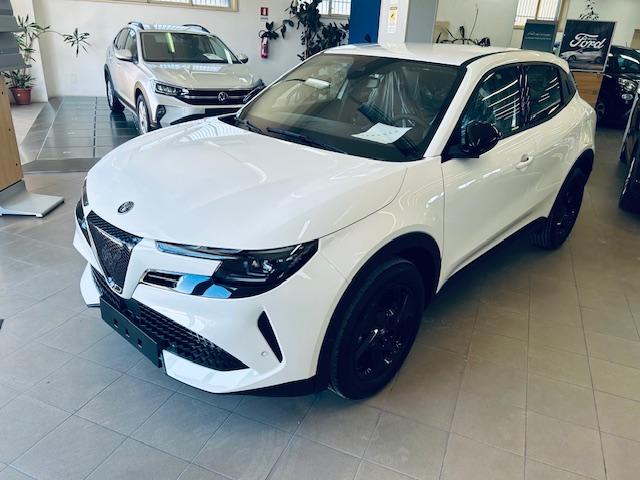 Alfa Romeo Junior HYBRID eDCT6 Elettrica / Benzina