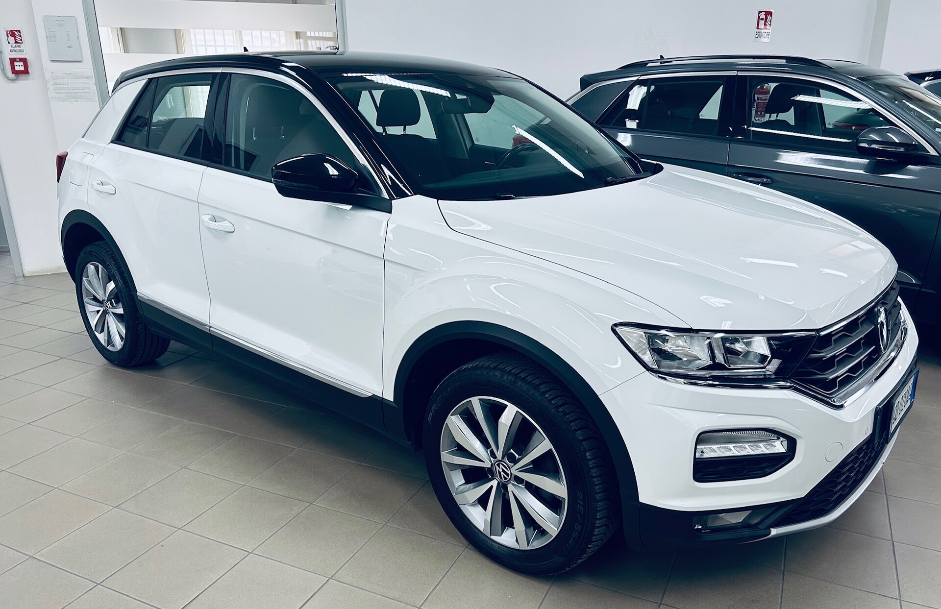 Volkswagen T-Roc STYLE Benzina
