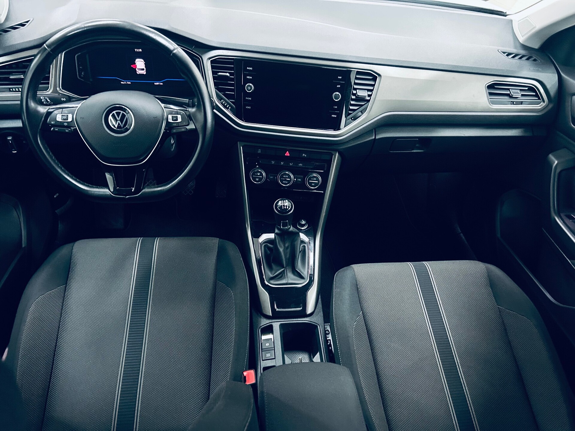 Volkswagen T-Roc STYLE Benzina