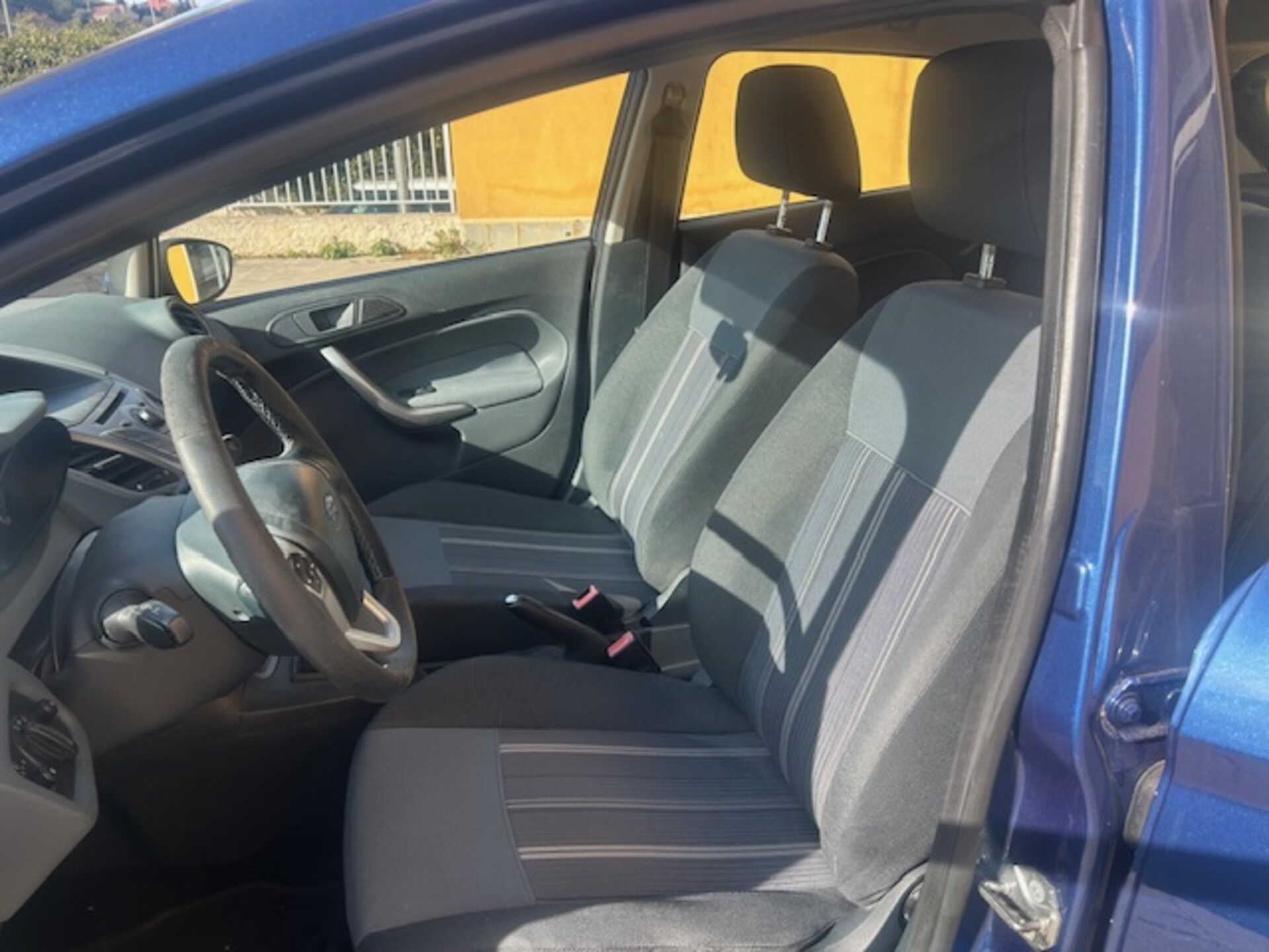 Ford Fiesta TITANIUM Diesel