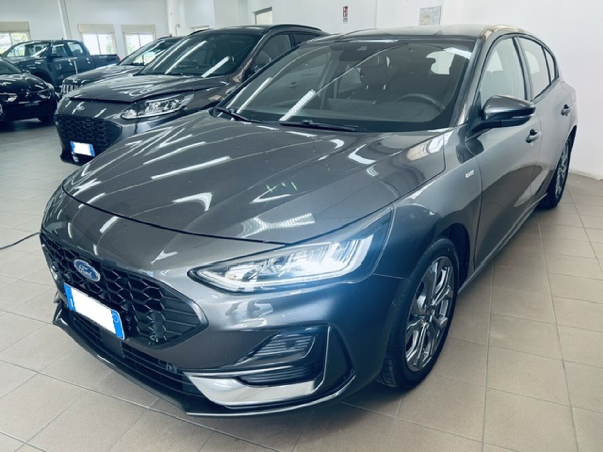 Ford Focus ST-LINE Elettrica / Benzina