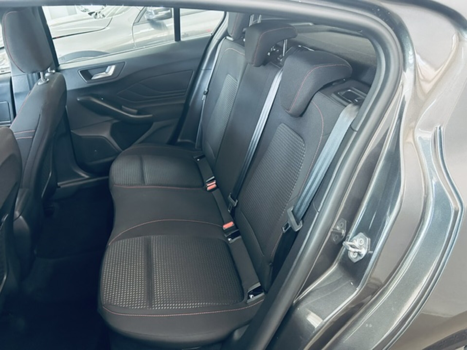 Ford Focus ST-LINE Elettrica / Benzina