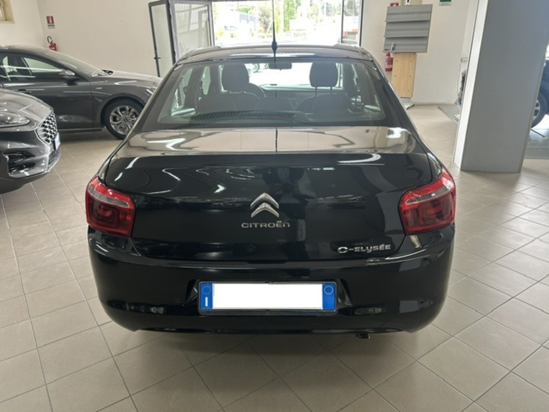 Citroen C4 Berlina C-ELYSEE SHINE Diesel