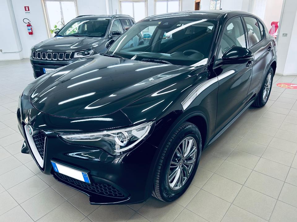 Alfa Romeo Stelvio 2.2Turbo Diesel 190cv Business AT8 Q4 Business Diesel