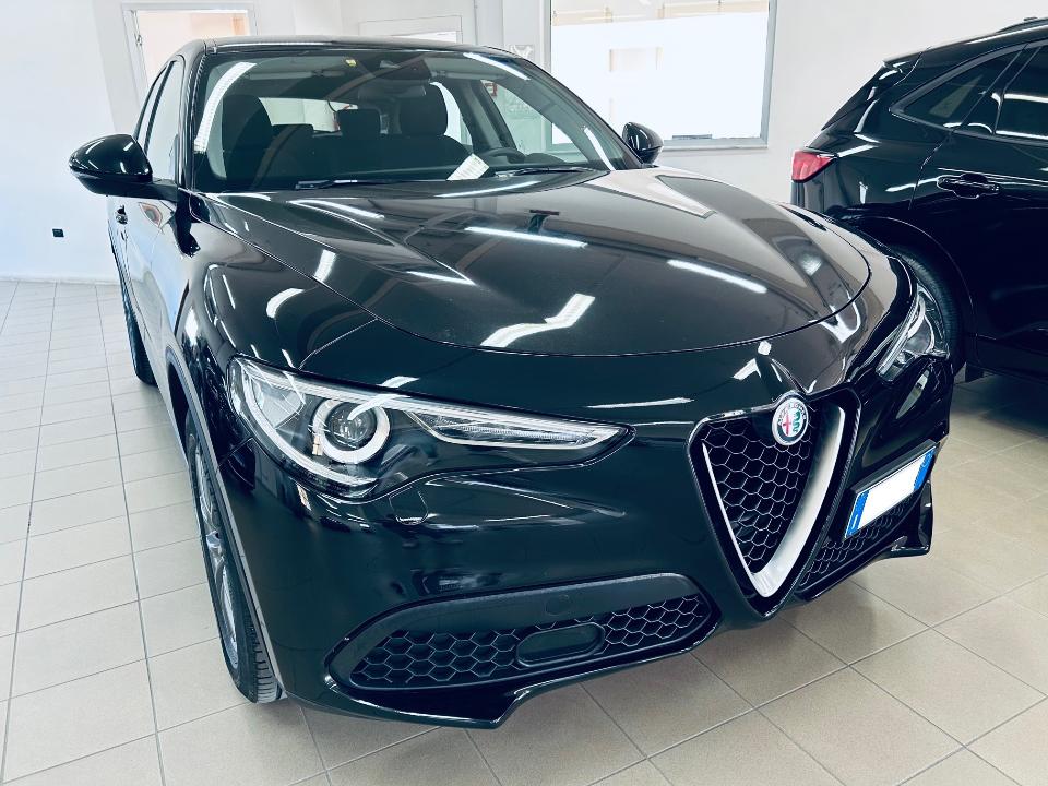 Alfa Romeo Stelvio 2.2Turbo Diesel 190cv Business AT8 Q4 Business Diesel