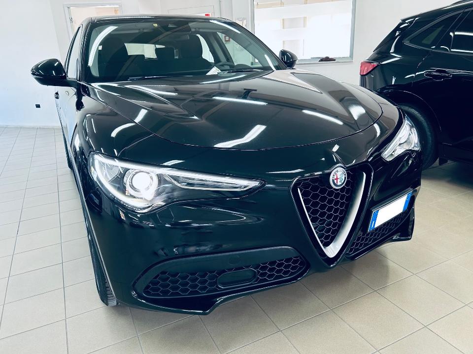 Alfa Romeo Stelvio 2.2Turbo Diesel 190cv Business AT8 Q4 Business Diesel