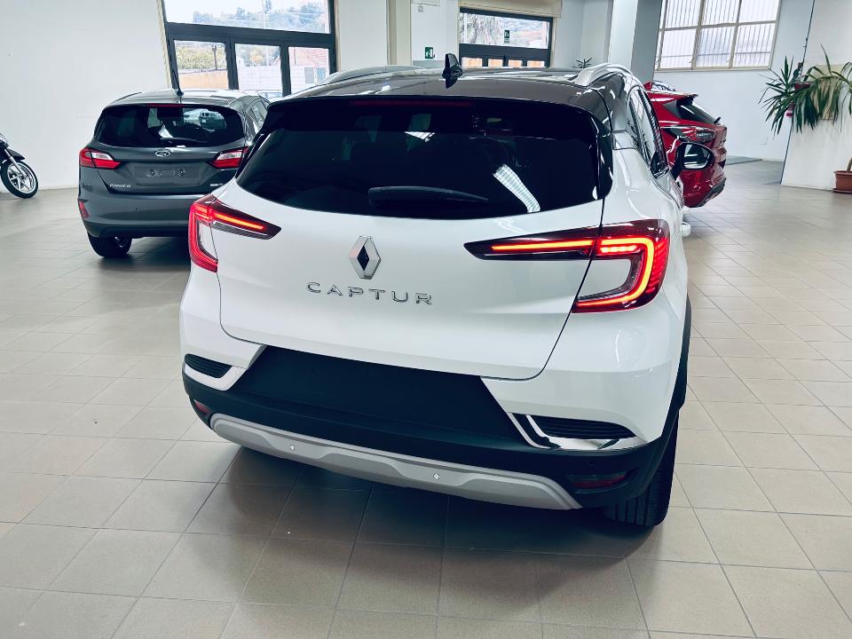 Renault Captur intens Benzina