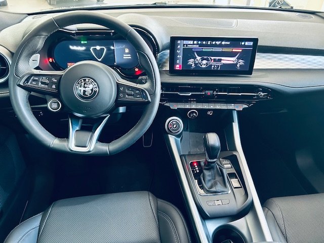 Alfa Romeo Tonale HYBRID VELOCE Elettrica / Benzina